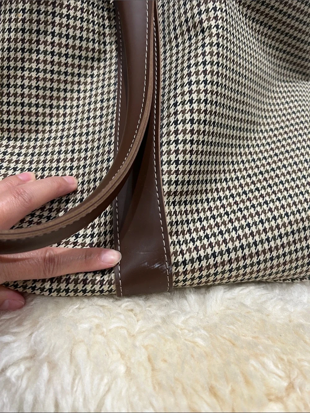 LONDON FOG Cambridge Weekender Bag 22”